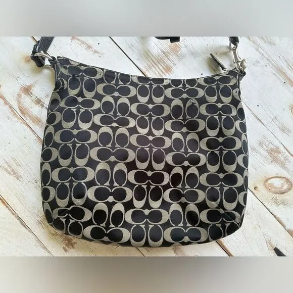 COACH black Penelope shoulder bag, Y2K canvas monogram logo purse F19232 casual - Picture 2 of 16